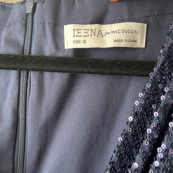 Mac Duggal V-Neck Long Sleeve Sequined Midi Dress in Midnight Navy Size 12 - Picture 7 of 12